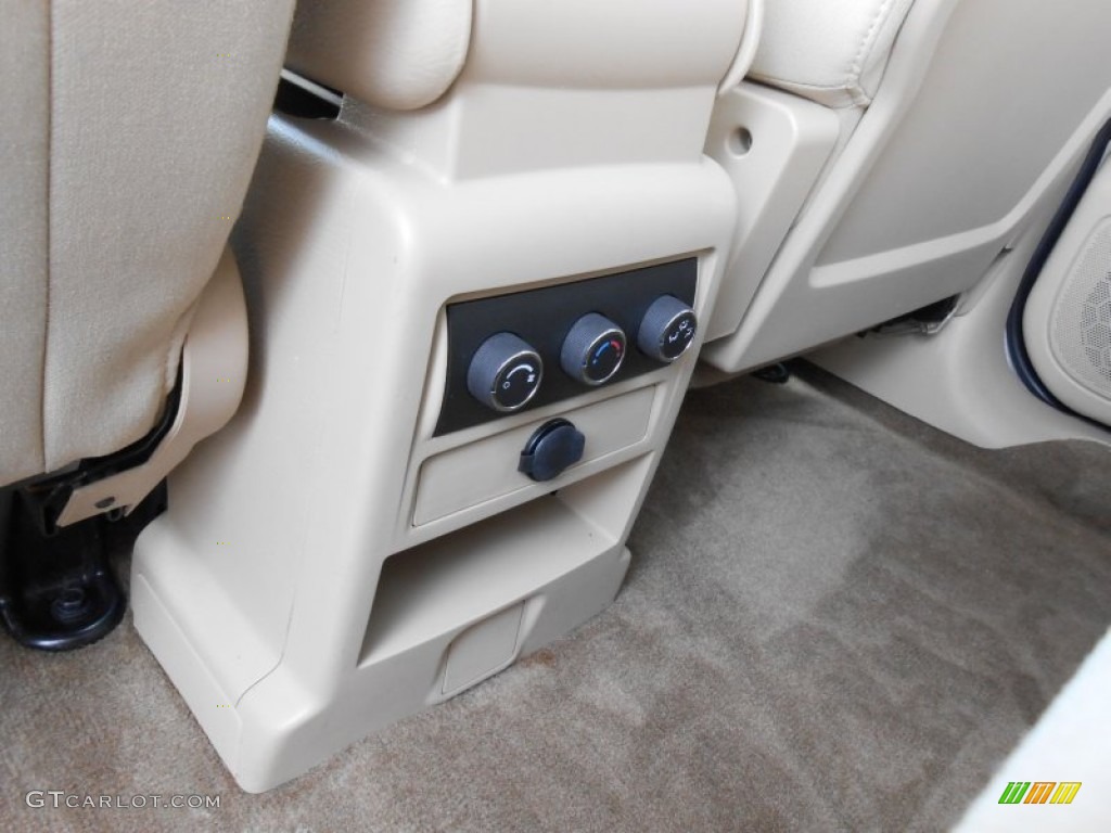 2007 XL7 AWD - Prairie Gold Metallic / Beige photo #22