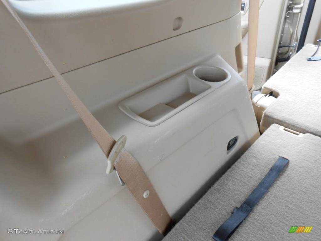 2007 XL7 AWD - Prairie Gold Metallic / Beige photo #28