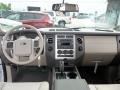 2013 Oxford White Ford Expedition XLT  photo #36