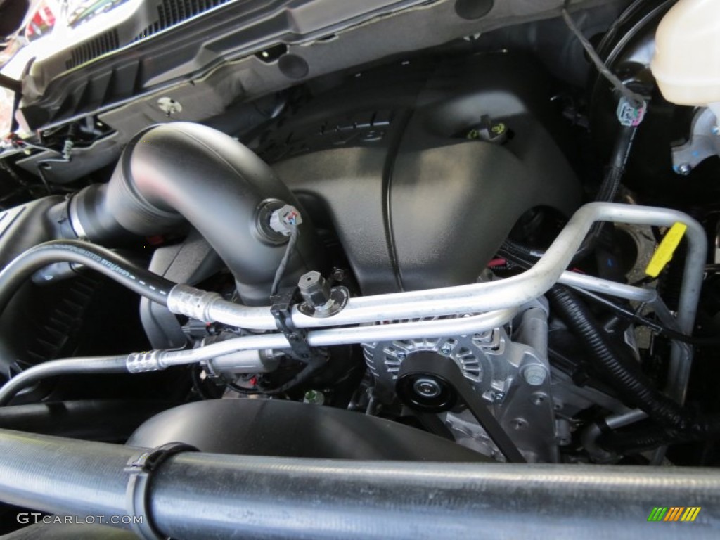 2013 Ram 1500 Big Horn Crew Cab Engine Photos