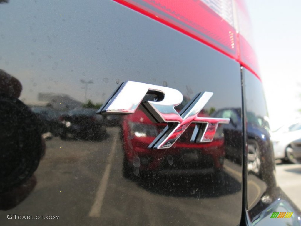 2013 Dodge Journey R/T Marks and Logos Photos