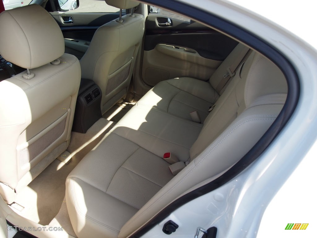 2011 Infiniti G 37 Journey Sedan Rear Seat Photos