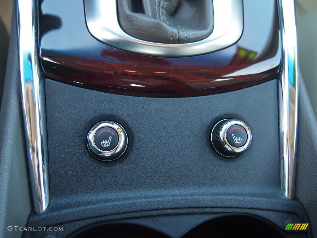 2011 Infiniti G 37 Journey Sedan Controls Photos