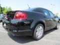 Black - Avenger SE V6 Photo No. 3