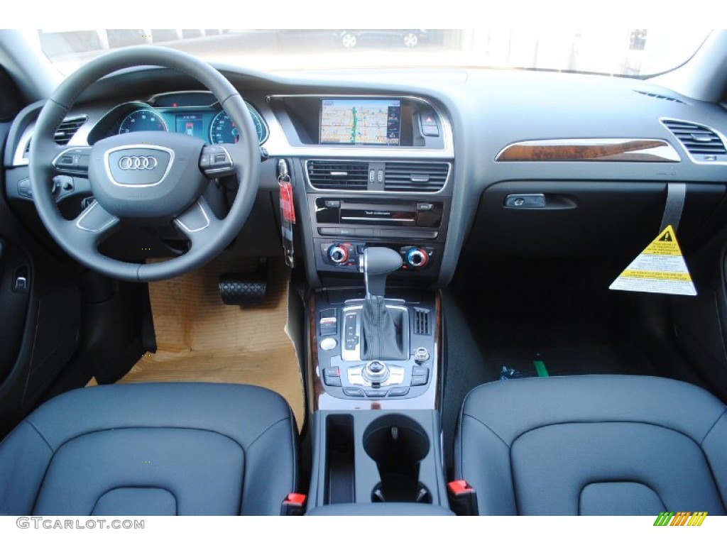 2013 A4 2.0T Sedan - Brilliant Black / Black photo #33