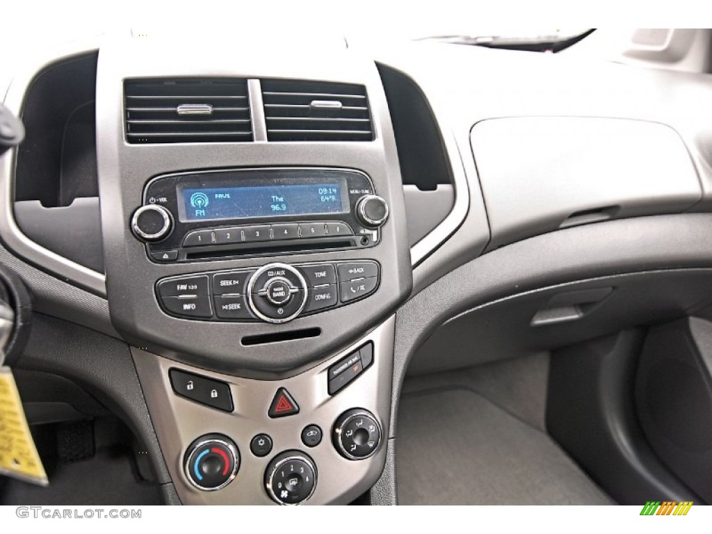 2012 Chevrolet Sonic LT Hatch Controls Photo #81256978