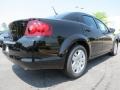 Black - Avenger SE V6 Photo No. 3