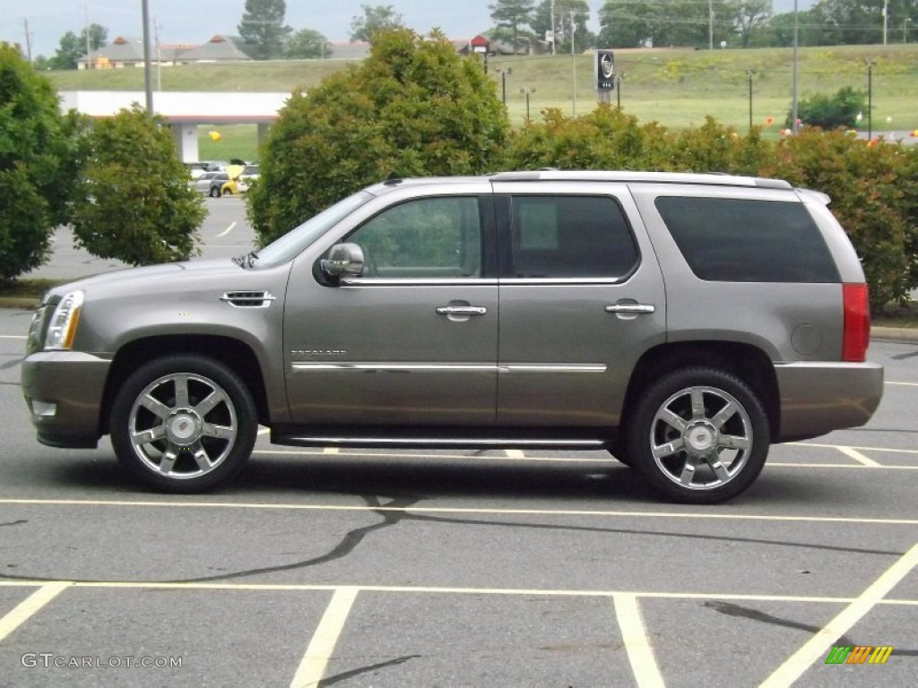 Mocha Steel Metallic 2011 Cadillac Escalade Luxury AWD Exterior Photo #81258019