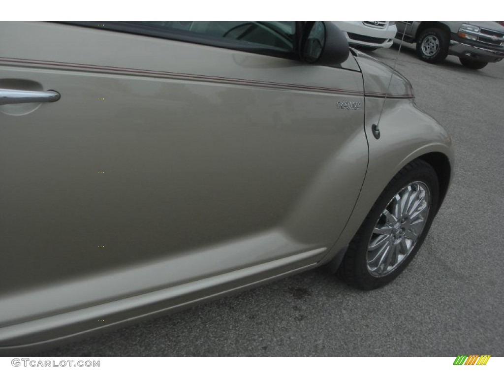 2006 PT Cruiser GT Convertible - Linen Gold Metallic Pearl / Pastel Pebble Beige photo #8