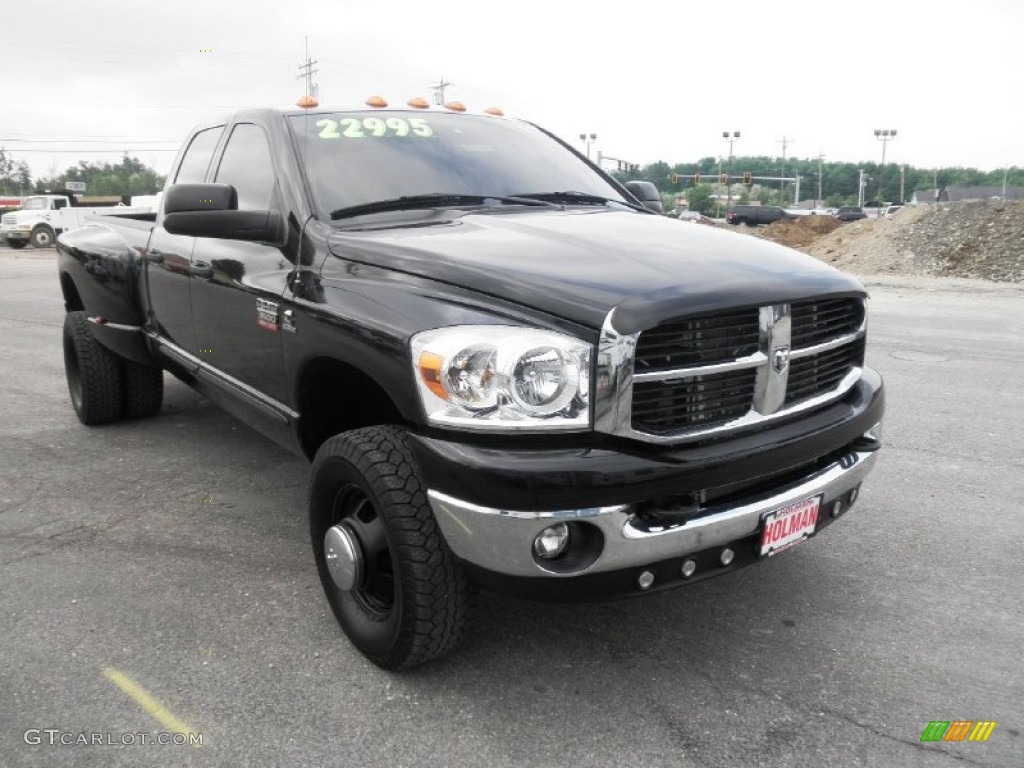 2007 Ram 3500 Laramie Quad Cab 4x4 Dually - Brilliant Black Crystal Pearl / Medium Slate Gray photo #2