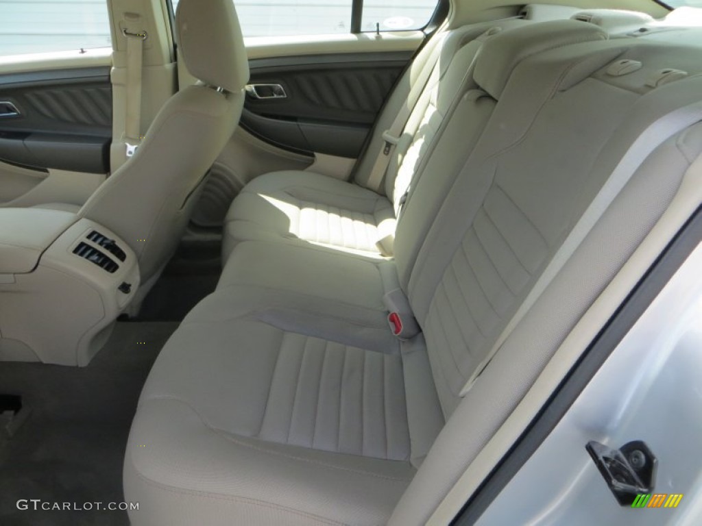 2010 Ford Taurus SE Rear Seat Photo #81258562