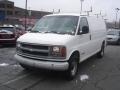 Summit White - Express 3500 Commercial Van Photo No. 11