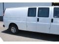 Summit White - Express 2500 Extended Cargo Van Photo No. 3