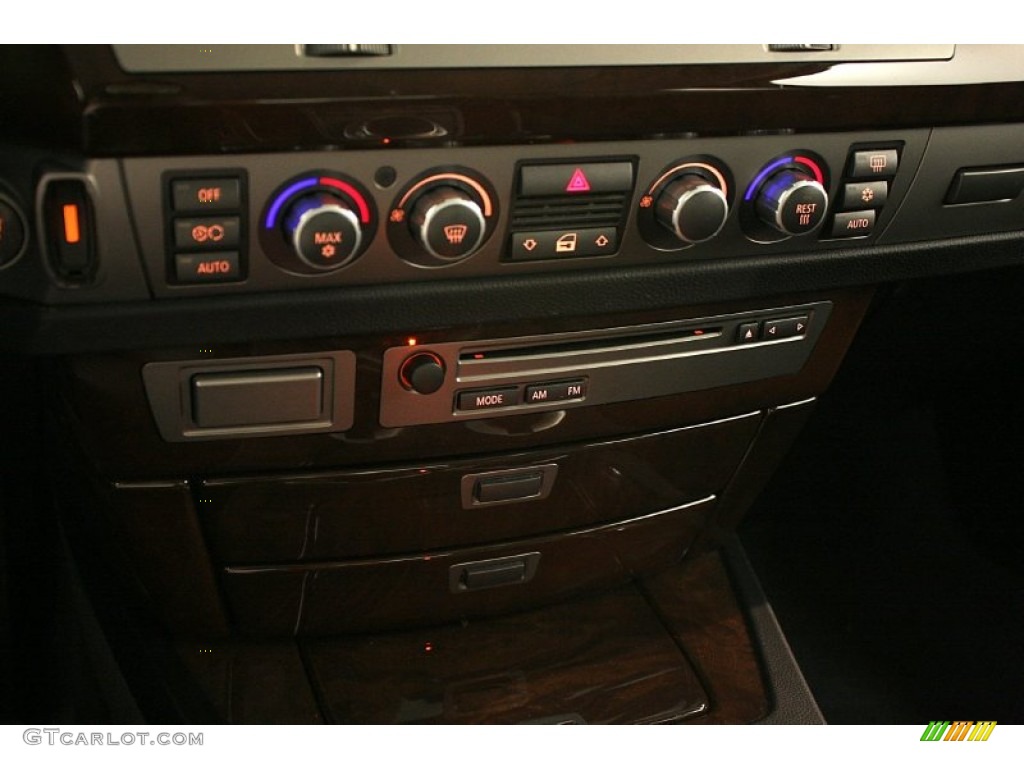 2008 BMW 7 Series 750Li Sedan Controls Photo #81261985