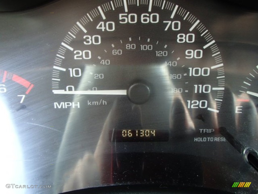 2002 Malibu Sedan - Forest Green Metallic / Gray photo #19