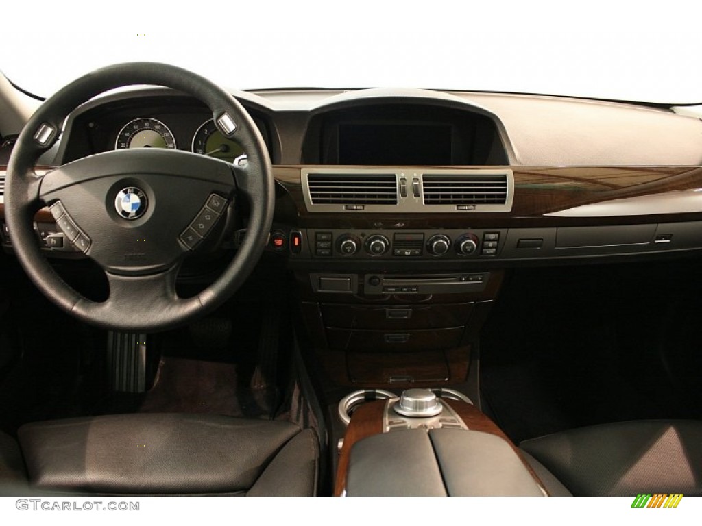 2008 BMW 7 Series 750Li Sedan Black Dashboard Photo #81262272