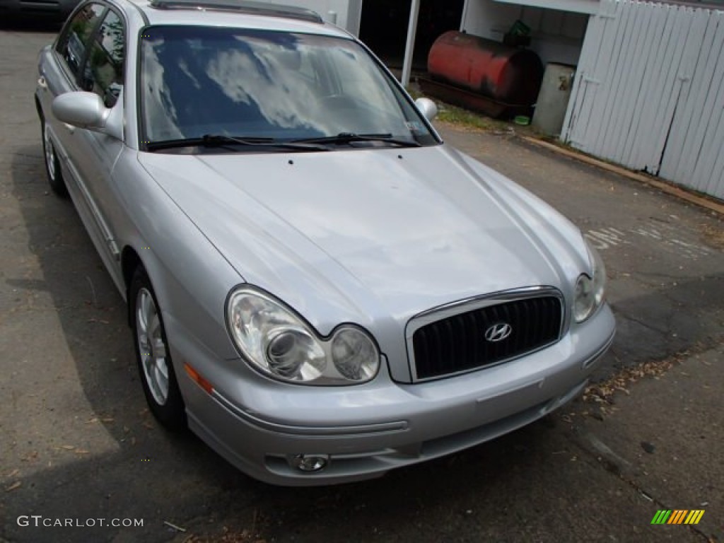 2002 Sonata GLS V6 - Brilliant Silver / Black photo #3