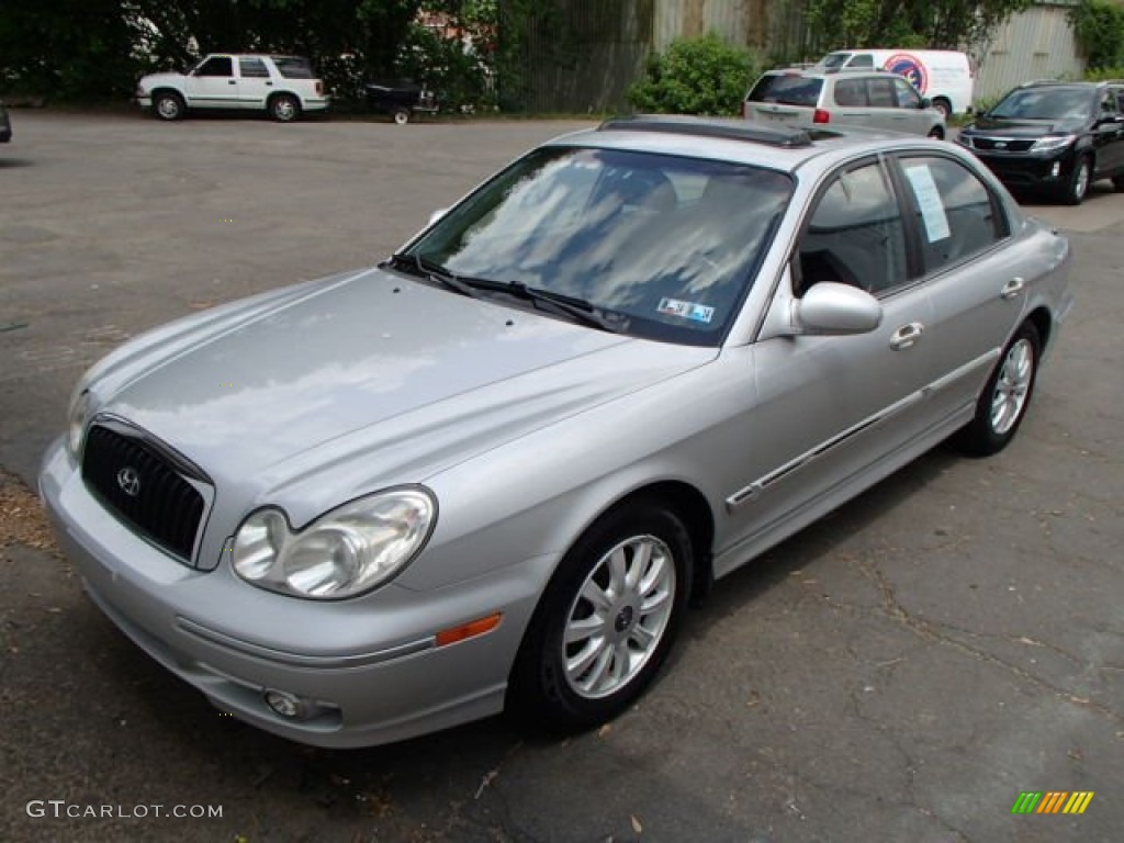 2002 Sonata GLS V6 - Brilliant Silver / Black photo #4