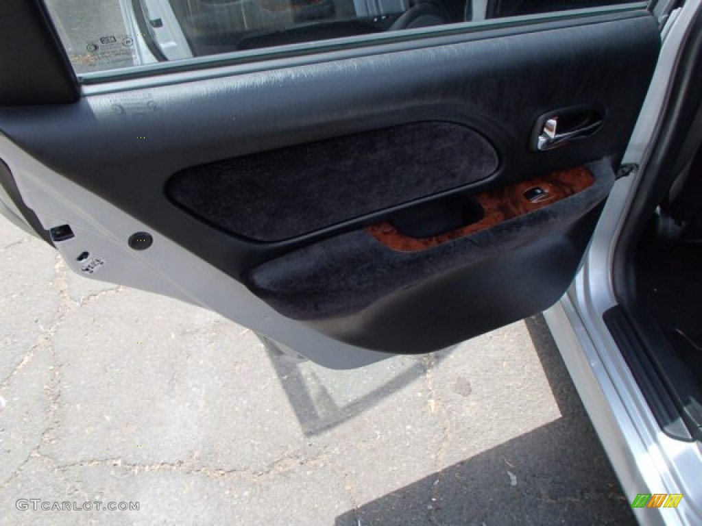 2002 Sonata GLS V6 - Brilliant Silver / Black photo #14