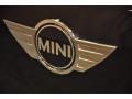 Absolute Black Metallic - Cooper Countryman Photo No. 17