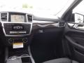 Black - ML 350 4Matic Photo No. 9