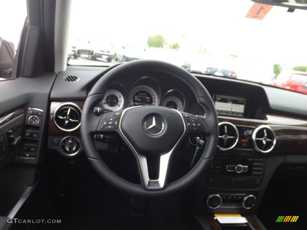 2013 Mercedes-Benz GLK 250 BlueTEC 4Matic Black Dashboard Photo #81263911