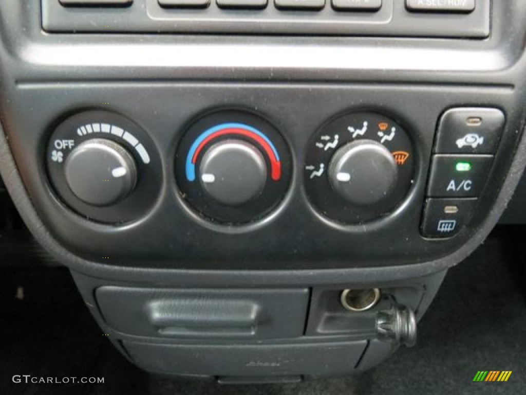 2001 Honda CR-V Special Edition 4WD Controls Photos
