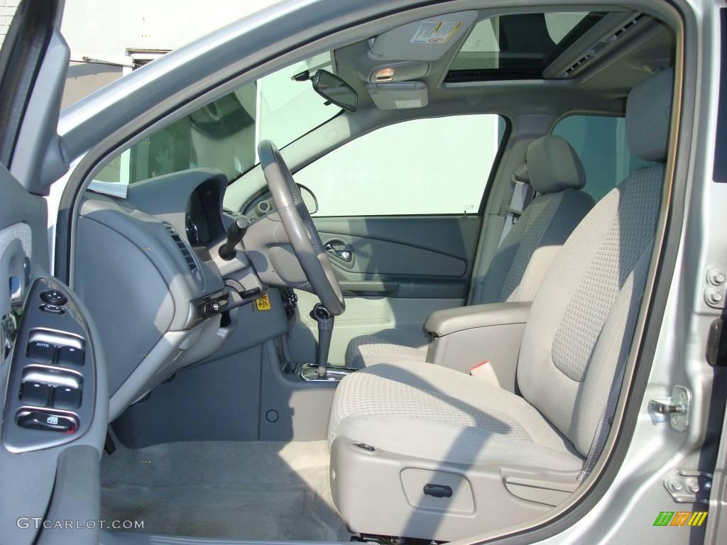 2006 Malibu LT V6 Sedan - Silverstone Metallic / Titanium Gray photo #10