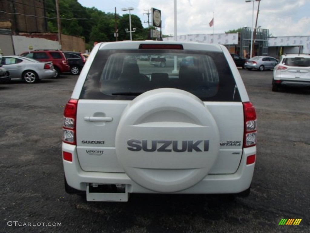 2007 Grand Vitara 4x4 - White Pearl / Black photo #7