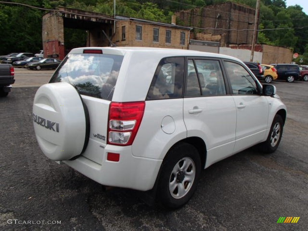 2007 Grand Vitara 4x4 - White Pearl / Black photo #8