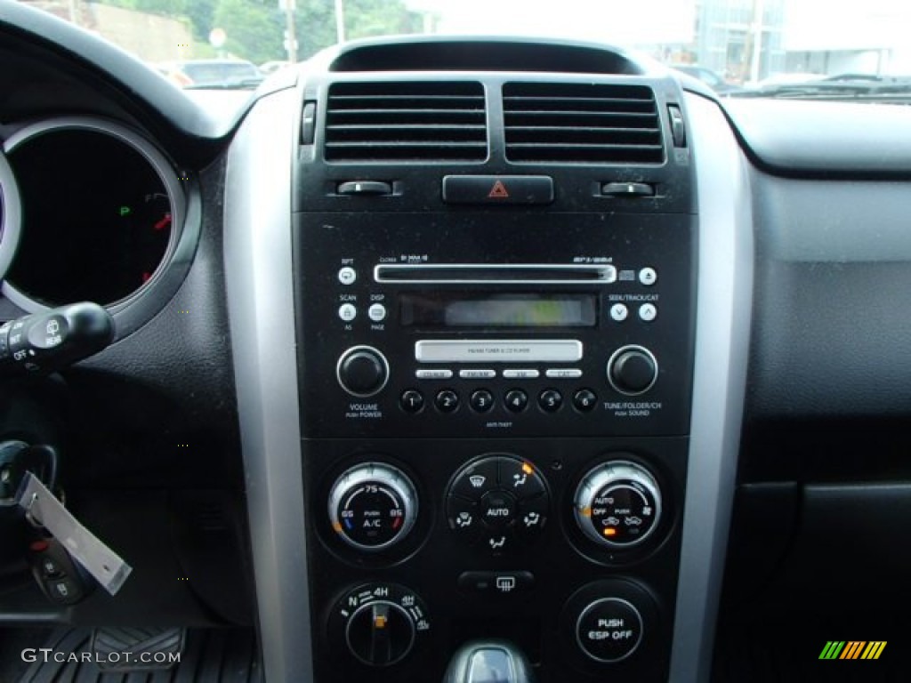 2007 Grand Vitara 4x4 - White Pearl / Black photo #16