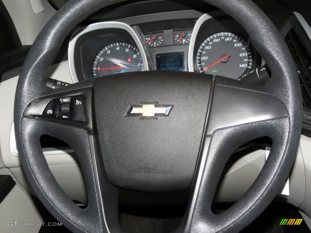 2010 Equinox LS - Summit White / Jet Black/Light Titanium photo #21