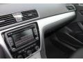 Black - Passat 2.5L SE Photo No. 15