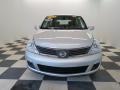 Brilliant Silver - Versa 1.8 S Hatchback Photo No. 2