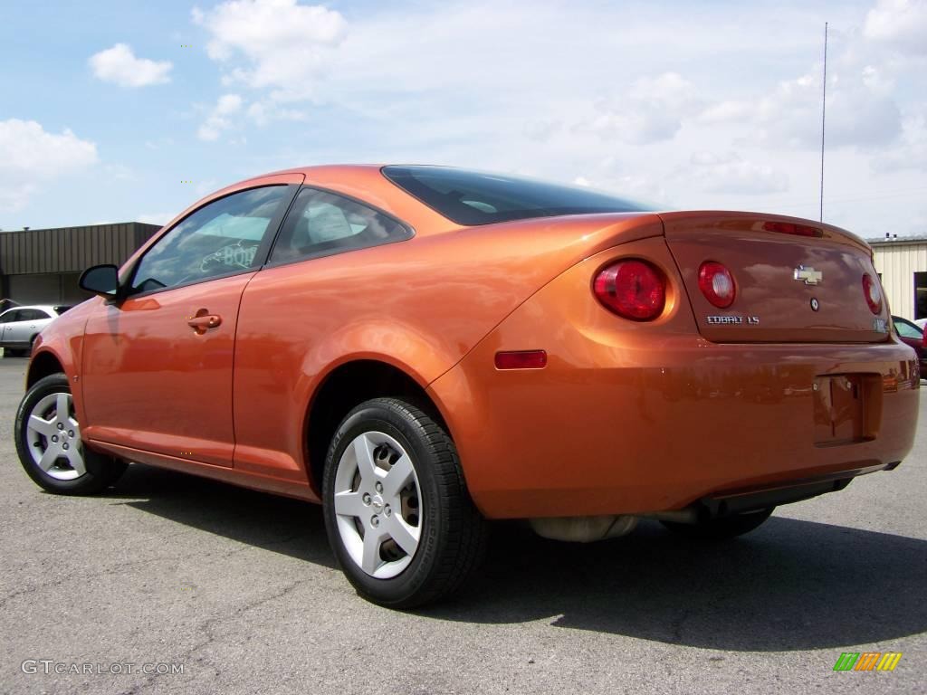 2007 Cobalt LS Coupe - Sunburst Orange Metallic / Gray photo #5