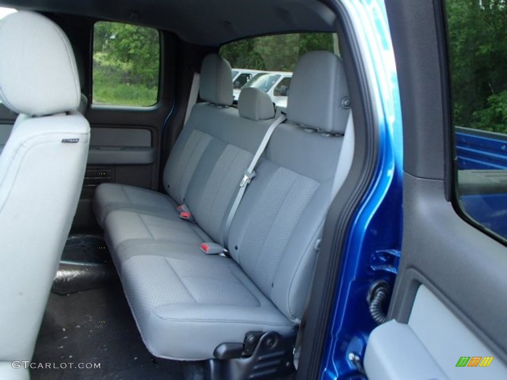 Steel Gray Interior 2013 Ford F150 XLT SuperCab 4x4 Photo #81269657