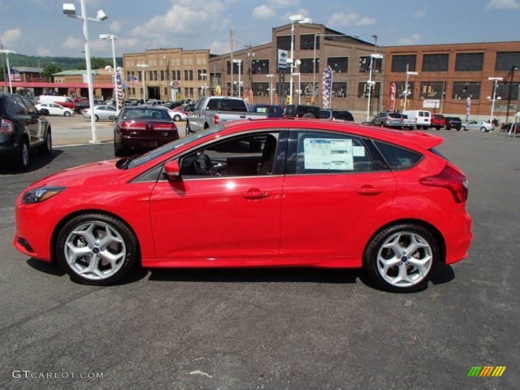 Race Red 2013 Ford Focus ST Hatchback Exterior Photo #81270774