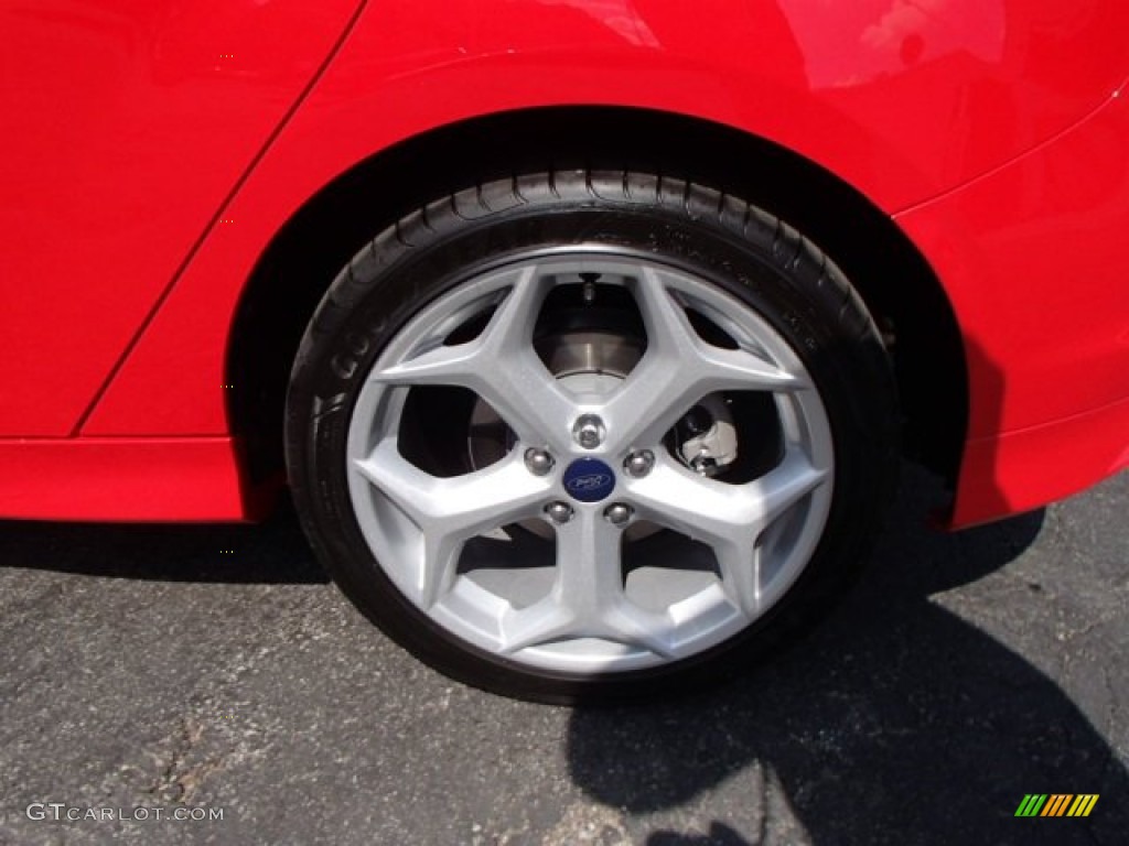 2013 Ford Focus ST Hatchback Wheel Photo #81270856