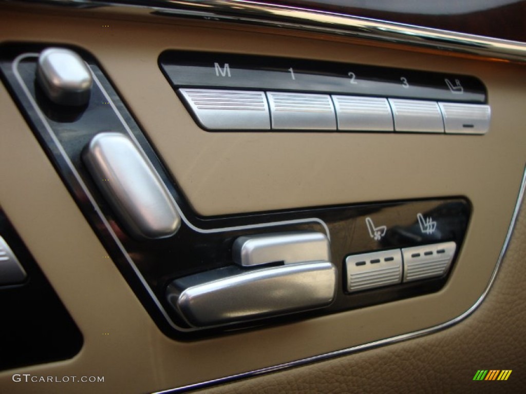 2008 Mercedes-Benz S 550 4Matic Sedan Controls Photo #81272242