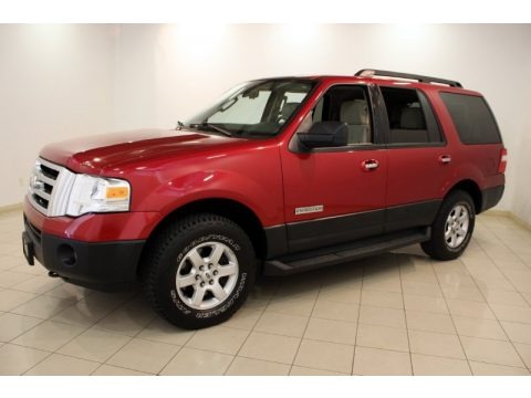 2007 Ford Expedition XLT 4x4 Data, Info and Specs