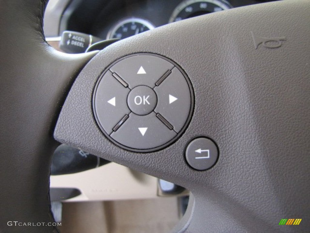 2012 Mercedes-Benz E 350 Sedan Controls Photo #81278017