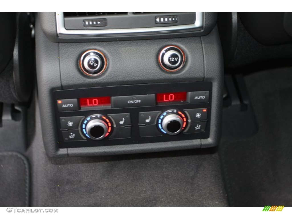 2013 Audi Q7 3.0 S Line quattro Controls Photo #81278058