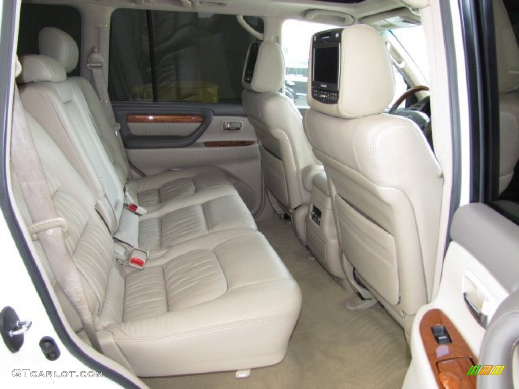 2006 LX 470 - Crystal White / Ivory photo #4