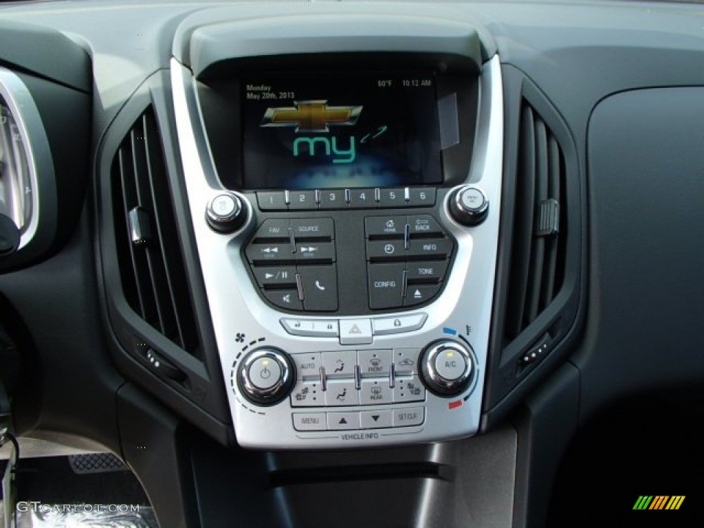 2013 Chevrolet Equinox LT AWD Controls Photo #81281052