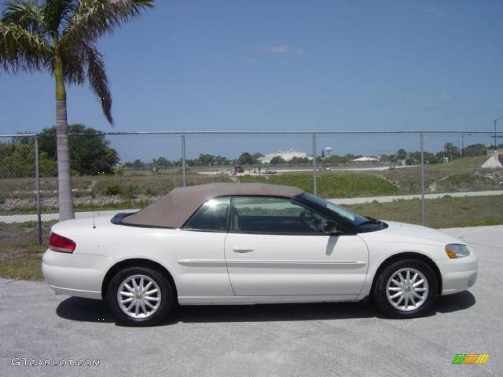 2002 Sebring LXi Convertible - Stone White / Sandstone photo #7