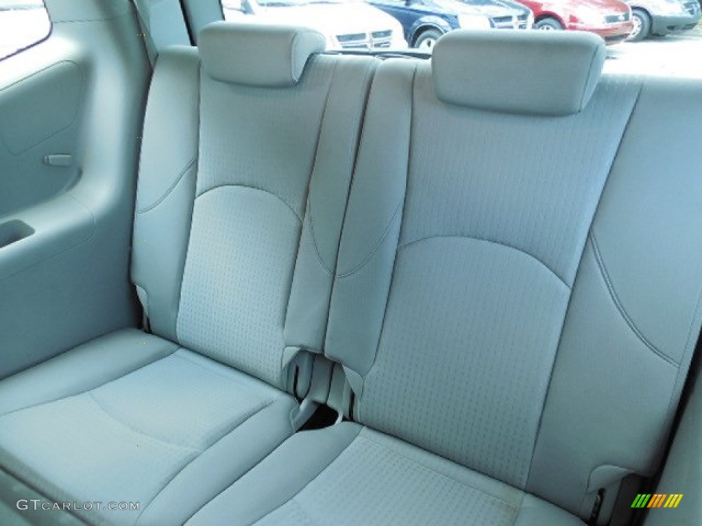 2009 Kia Borrego LX V6 Rear Seat Photos