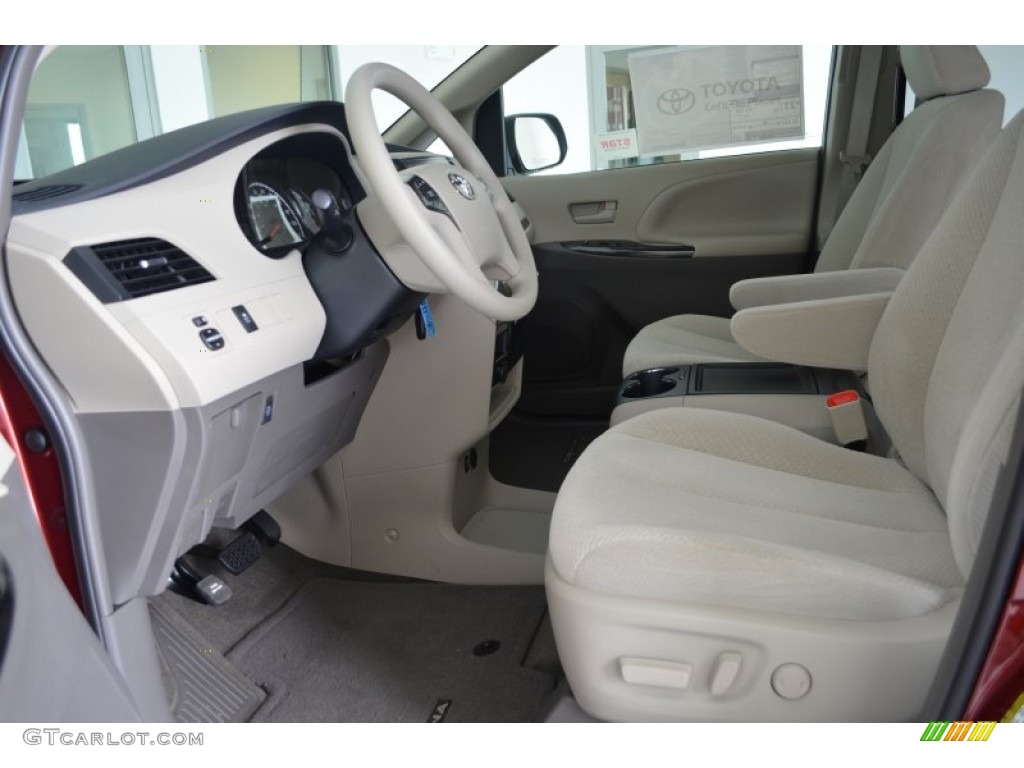 Bisque Interior 2013 Toyota Sienna LE Photo #81285031