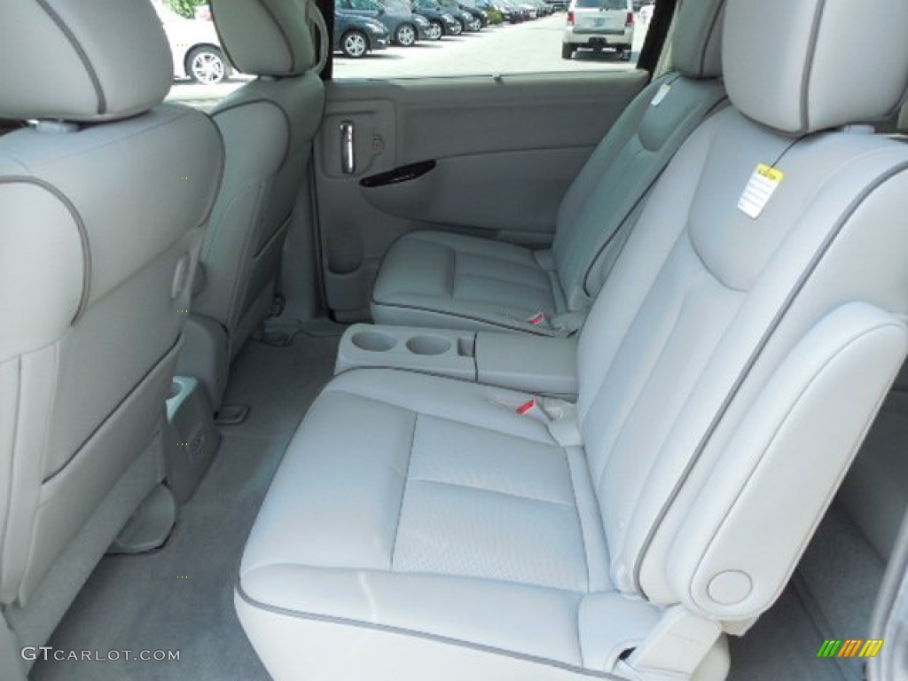 Beige Interior 2013 Nissan Quest 3.5 LE Photo #81285124