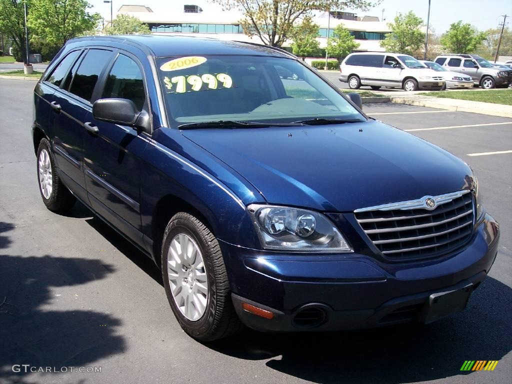 2006 Pacifica  - Midnight Blue Pearl / Light Taupe photo #11