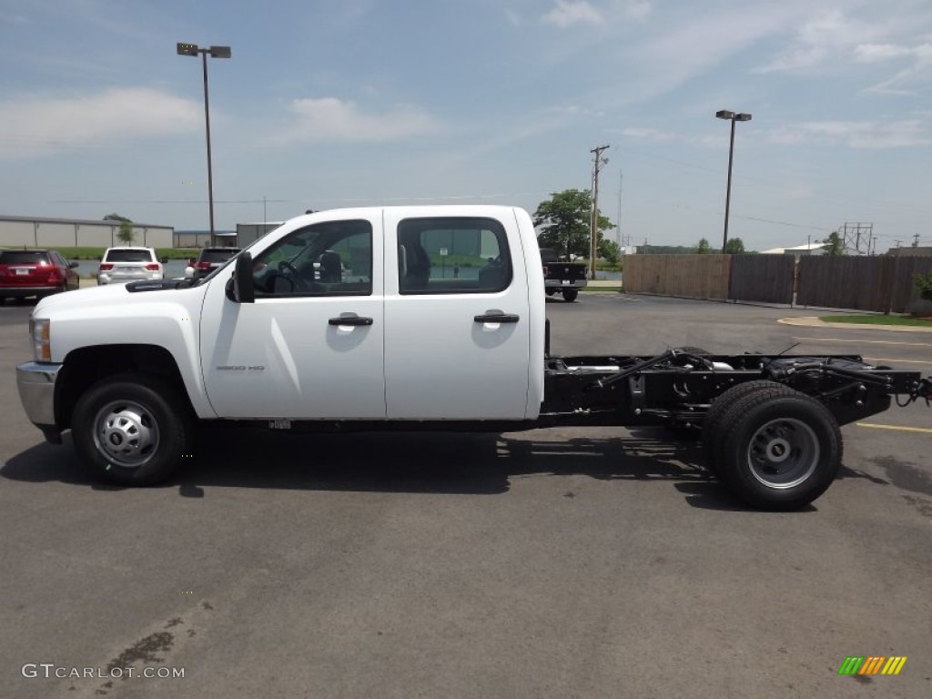 Summit White 2013 Chevrolet Silverado 3500HD WT Crew Cab 4x4 Chassis Exterior Photo #81285808